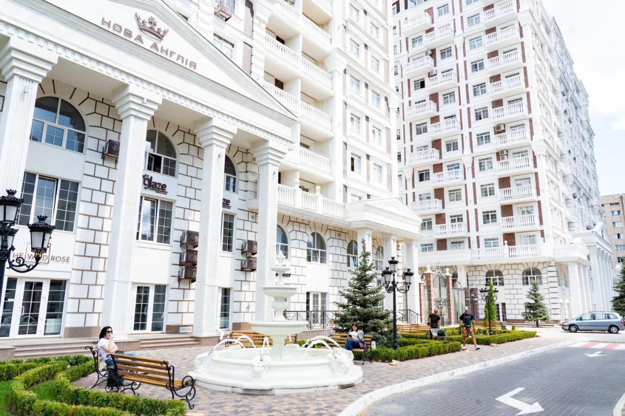 New England Deluxe Apartment Киев Экстерьер фото